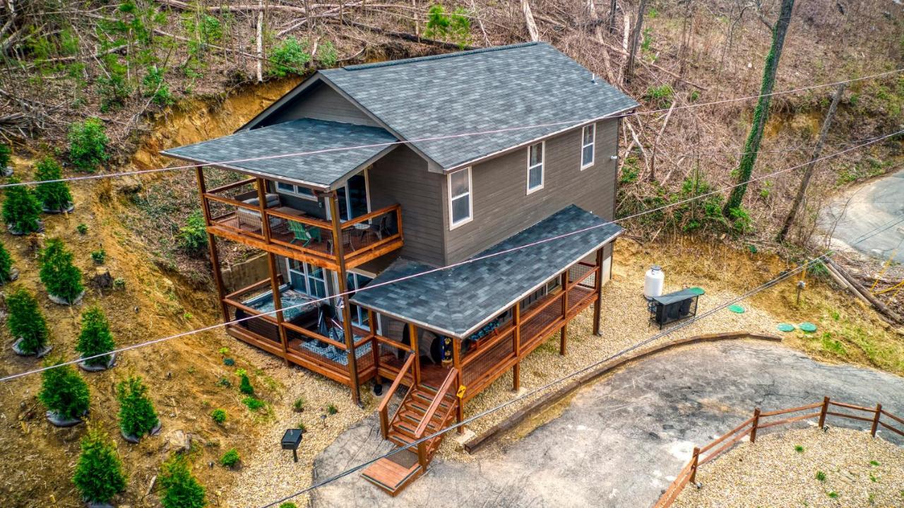 Mins To Gburg Sleeps 8 Hot Tub Arcade Area Pool Villa Gatlinburg Dış mekan fotoğraf