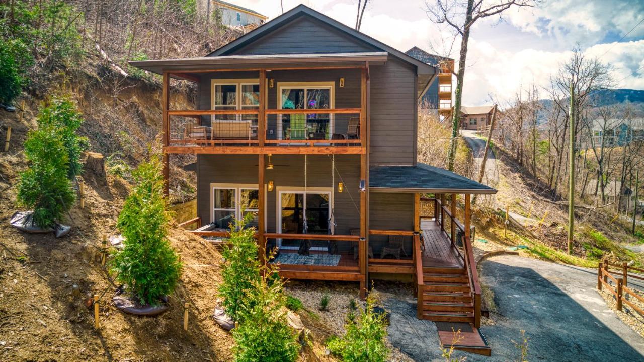 Mins To Gburg Sleeps 8 Hot Tub Arcade Area Pool Villa Gatlinburg Dış mekan fotoğraf